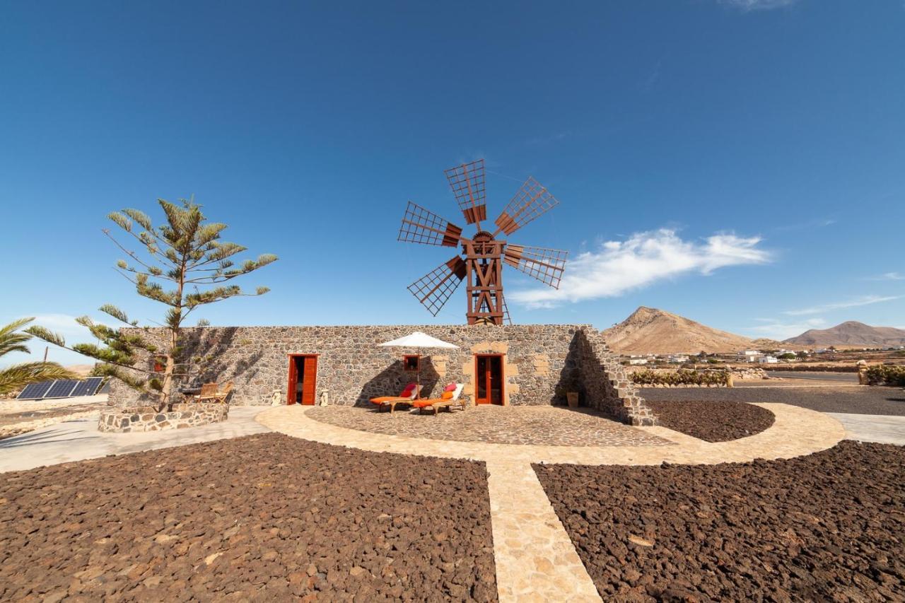 La Molina Nk Villa ตินดายา ภายนอก รูปภาพ
